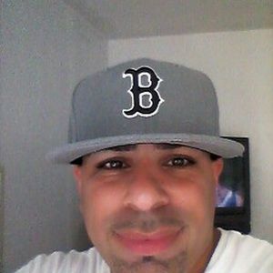 Meet your Posher, Efrain